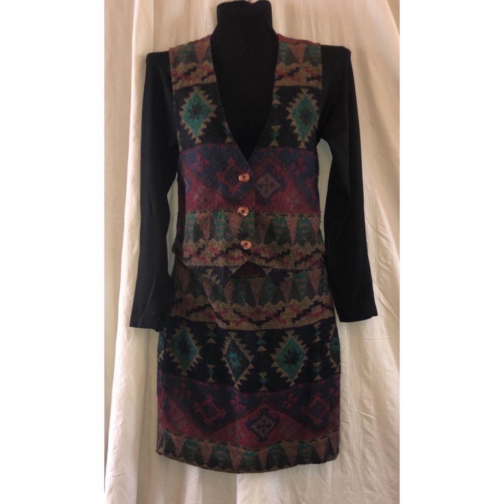 Vintage Aztec Print Vest Skirt Set, Size S…